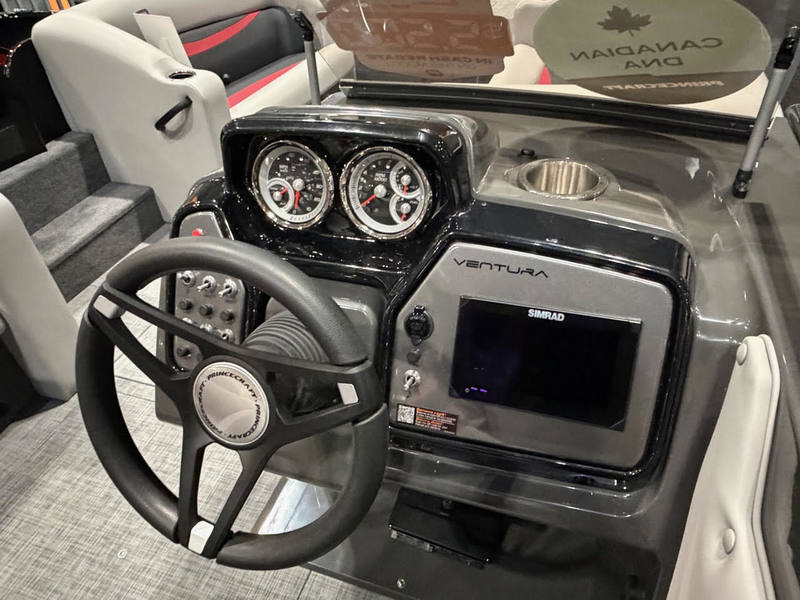 Princecraft Boats  2026 Princecraft Ventura 224 SE (Black and Grey) Photo